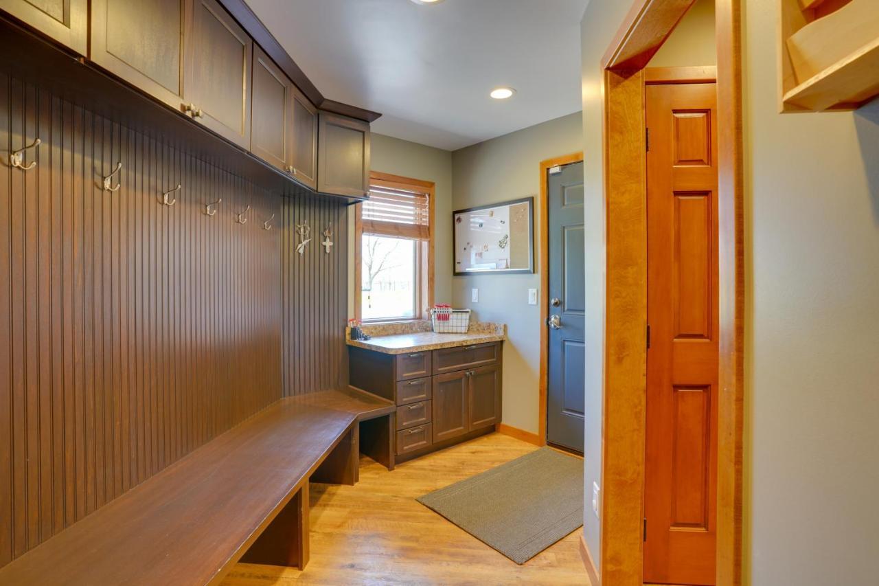 Expansive Shakopee Vacation Rental On 5 Acres! Экстерьер фото