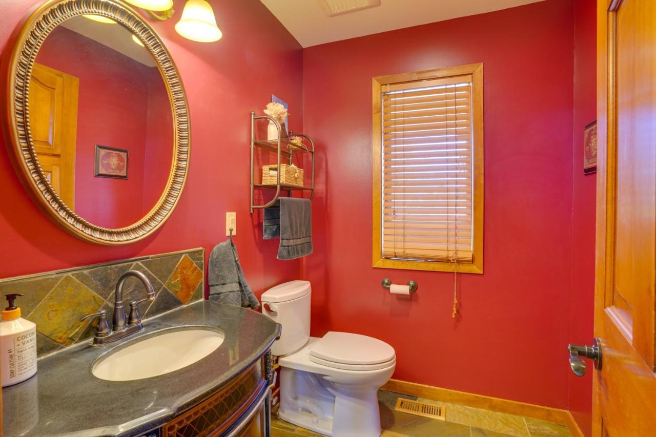 Expansive Shakopee Vacation Rental On 5 Acres! Экстерьер фото