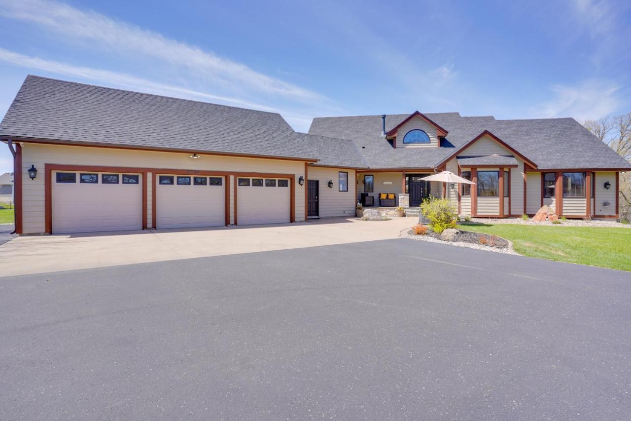 Expansive Shakopee Vacation Rental On 5 Acres! Экстерьер фото